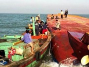 Tin tức - Còn 4 người mất tích do lật tàu trên sông Soài Rạp