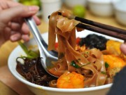 Bếp Eva - Về Hải Phòng mê đặc sản bánh đa tươi