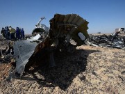 Tin tức - Mảnh vỡ khác thường tại hiện trường máy bay Nga rơi