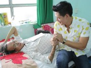 Làng sao - Bình Minh động viên người nhà diễn viên Nguyễn Hoàng