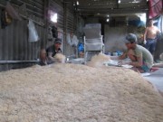 Mua sắm - Giá cả - “Lạnh xương sống” với thực phẩm bẩn