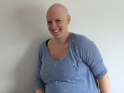 Bà bầu - Mẹ bị ung thư đánh cược cuộc sống để cứu thai nhi