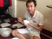 Xem & Đọc - Hồ Việt Trung: Ngôi sao triệu view bình dân nhất