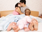 Bà bầu - Chuyện ấy sau sinh: 8 điều khiến mẹ "đau đầu"