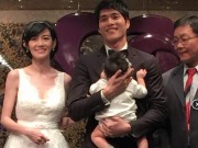 Làng sao - Tình cũ Từ Hy Viên khoe con gái trong ngày cưới