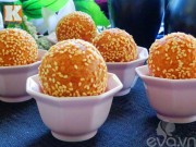 Bếp Eva - Bánh rán bí đỏ nhân khoai lang tím