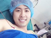 Làng sao - Akira Phan nhập viện mổ vì chấn thương đầu gối