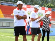 Làng sao - Phan Thanh Bình bình thản trên truyền hình giữa tâm bão ly hôn