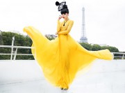 Hậu trường - Jessica Minh Anh hạnh phúc khi trở lại quê hương