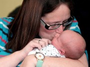 Bà bầu - Mẹ “sốc nặng” khi chuyển dạ sau 2 ngày biết có bầu