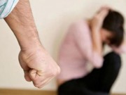 Eva tám - Chồng hơi tí là tát vợ