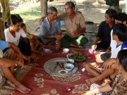 Tin tức - Cả làng… nát rượu