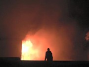 Tin tức - Nổ ắc quy tại cửa hàng xe đạp điện, 3 nhà cháy lớn