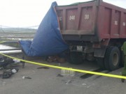 Tin tức - Đi mua đồ đám tang, hai nữ sinh bị xe tải đâm chết