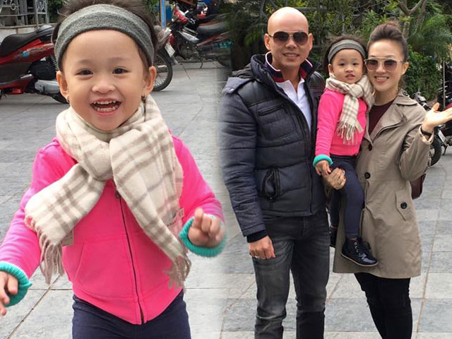 Công chúa nhà Phan Đinh Tùng hồn nhiên trên phố