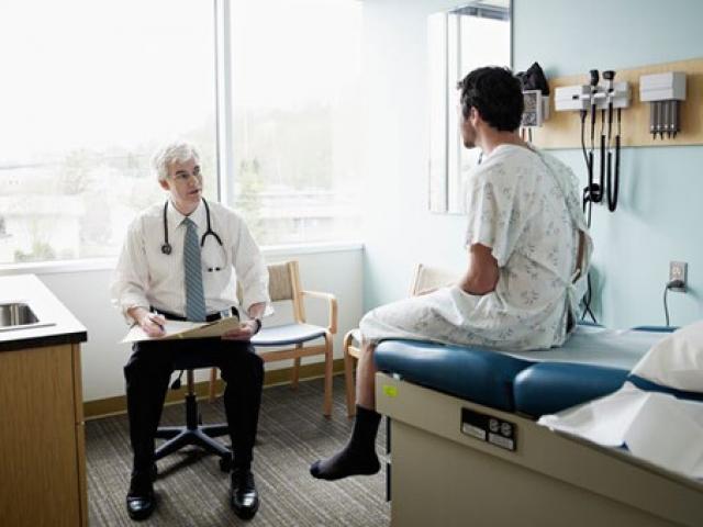 Đàn ông mạnh mẽ hơn sau khi thắt ống dẫn tinh