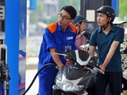 Mua sắm - Giá cả - Xăng lại tiếp tục giảm giá từ 15h chiều nay
