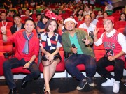 Xem & Đọc - Dàn sao "Em là bà nội của anh" mang Giáng sinh đến rạp