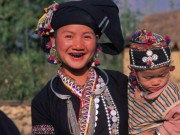 Eva tám - Tìm hiểu phong tục nhuộm răng đen ngày xưa...