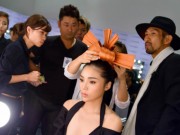 Thời trang - Kỳ Duyên được chăm sóc như bà hoàng tại hậu trường Elle show