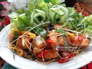 Bếp Eva - Đâu chỉ làm sushi, cá hồi chiên sả cũng rất ngon