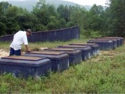 Tin tức - Chuyện lạ ở Huế: Hàng ngàn ngôi mộ bị đóng đinh