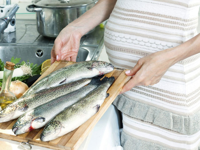 Bà bầu cần bổ sung bao nhiêu omega-3 mỗi ngày là đủ?