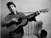 Xem & Đọc - Vì sao nhạc sĩ, ca sĩ Bob Dylan giành giải thưởng Nobel Văn học 2016?