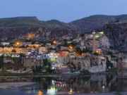 Tin tức - Cô dâu 'nhí' 15 tuổi tử vong vì xuất huyết não khi sinh con quá trẻ