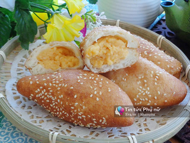 Biến tấu với bánh tiêu nhân custard tuyệt ngon