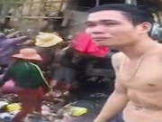 Clip Eva - Tài xế đứng khóc, bất lực nhìn đám đông vơ vét hàng hóa