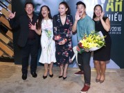 Làng sao - Thu Minh rạng rỡ bên gia đình Trọng Hiếu Idol