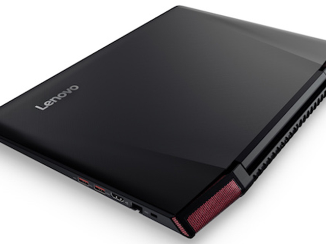 Lenovo trình làng laptop chơi game Y700 cực hầm hố