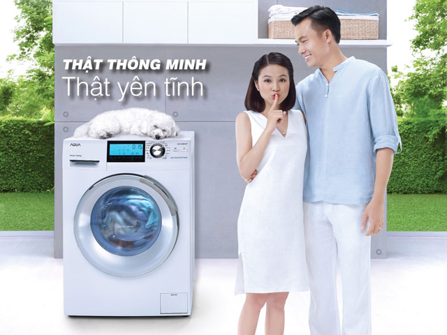 Máy giặt lồng ngang AQUA INVERTER: Đổ đầy khay 1 lần, giặt khoảng 20 lần