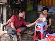 Clip Eva - Người đàn ông tật nguyền và tình yêu đẹp như cổ tích trong túp lều 4m2