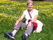 Tin tức - Người phụ nữ tử vong sau khi tham gia khóa học "tự tát vào mặt" để chữa bệnh