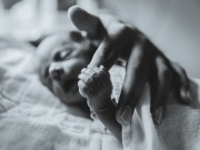 Bà bầu - Ảnh tuyệt đẹp về các em bé sinh non sẽ khiến mẹ ngạc nhiên