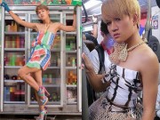 Thời trang - Mạng xã hội lại "chấn động" vì loạt váy bao tải, rau củ của "thánh thời trang"