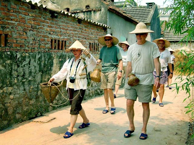 Eva sành - “Ngành công nghiệp không khói” – đích nhắm nghề nghiệp của 9X