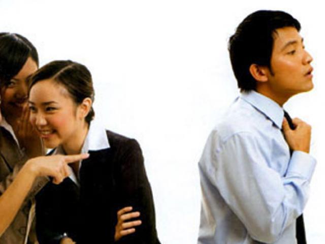 Khổ vì vợ tôi là sếp