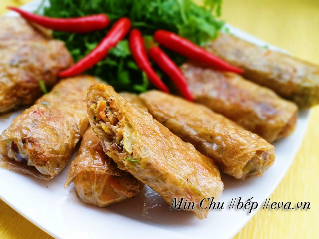 Tranh thủ mùa rươi vẫn còn, làm nem rươi ăn thôi kẻo phí!