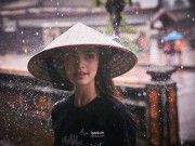 Làng sao - Người đẹp lai Thái Lan khoe ảnh đội nón lá xuất hiện tại Đà Nẵng - Huế