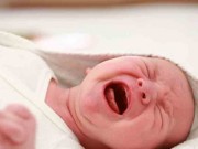 Làm mẹ - Những lý do đơn giản khiến trẻ sơ sinh hay quấy đêm mẹ không ngờ tới