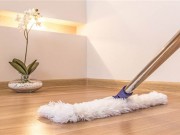 Nhà đẹp - Mách nhau cách lau sàn gỗ, sàn đá hoa, sàn bê tông hay sàn đất nung đúng chuẩn