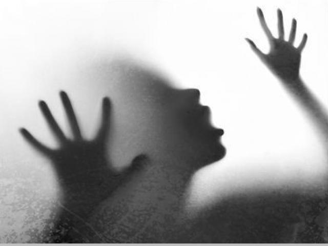 Người chuyển giới ê chề vì bị dùng làm công cụ tình dục