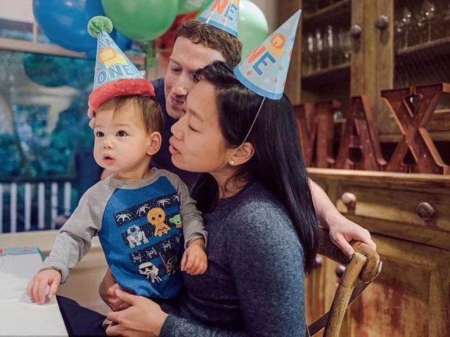 Dụng ý chẳng ai ngờ khi ông chủ Facebook luôn cho con gái mặc áo xanh