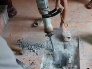 Tin tức - Hà Nội: Bí ẩn giữa mùa đông, nền nhà bốc hơi nóng bỏng chân