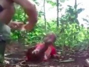 Tin tức - "Sôi máu" với clip bạo hành trẻ em bằng roi điện, kẹp giấy
