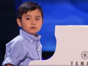 Clip Eva - Thần đồng piano gốc Việt cover 'Anh cứ đi đi' gây sốt