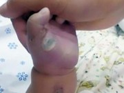 Tin tức - Bé 2 tuổi tử vong vì thói quen dùng điện thoại "chết người" nhiều bố mẹ mắc phải